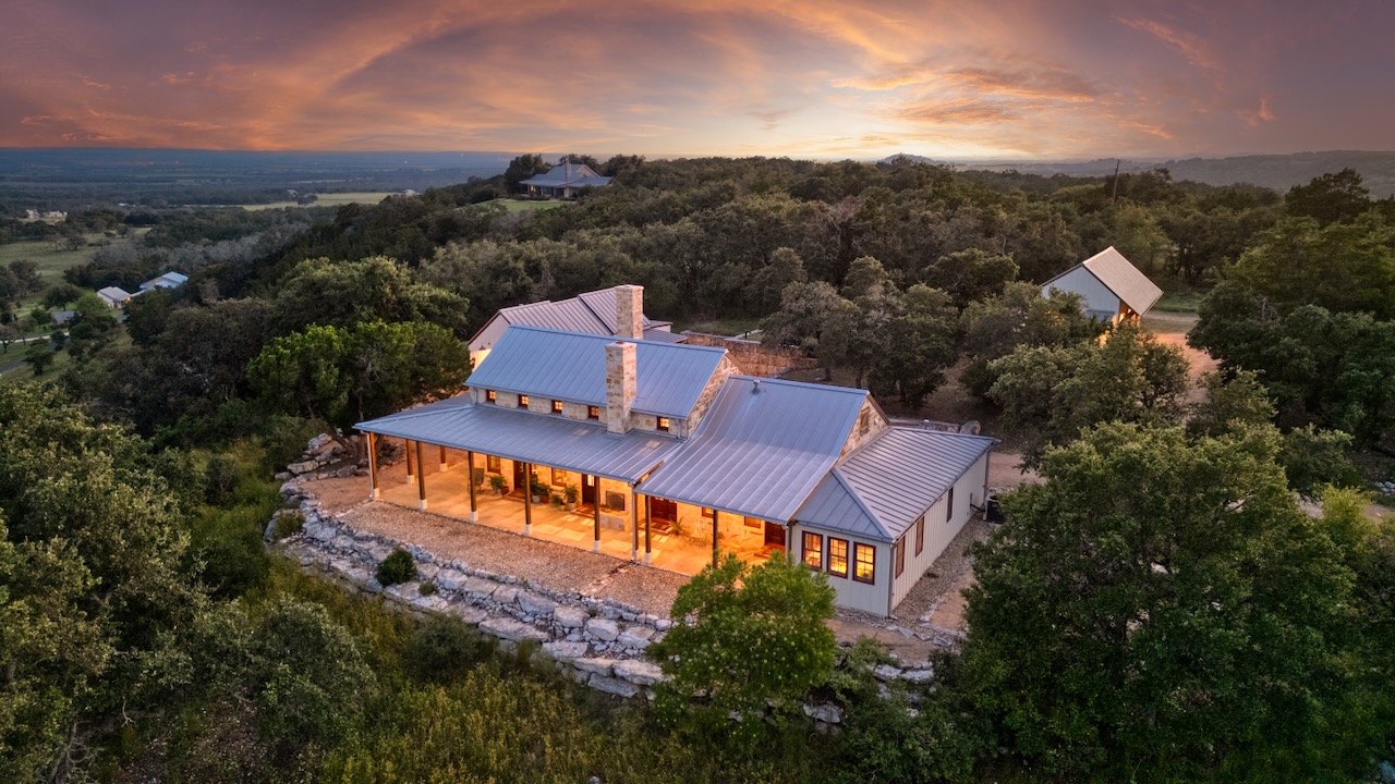 Luxury & Residential